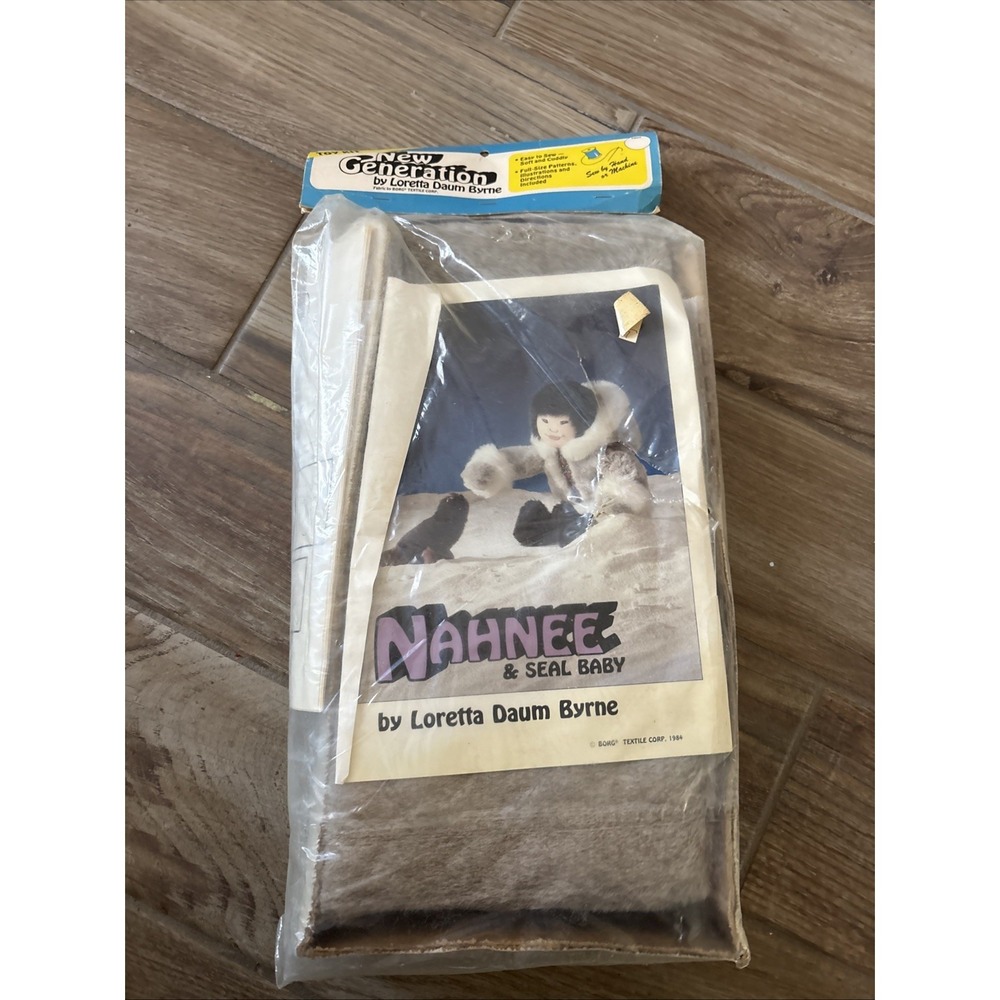 Nahnee & Seal Baby Kit Loretta Daum Byrne Dogwood Vintage 1984 New Generation